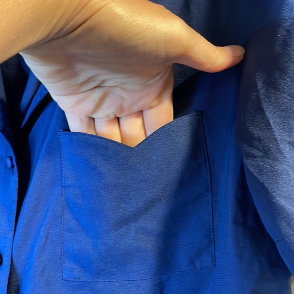 Vintage navy blue button down short sleeve blouse - Picture 5 of 12